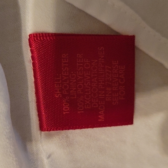 JENNIFER LOPEZ Off Shoulder White Grommet Peasant Festival Blouse - Picture 8 of 9